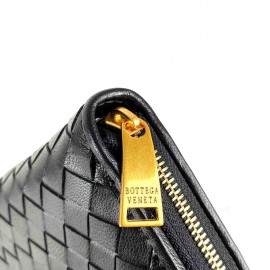 Bottega Veneta Zip around Wallet