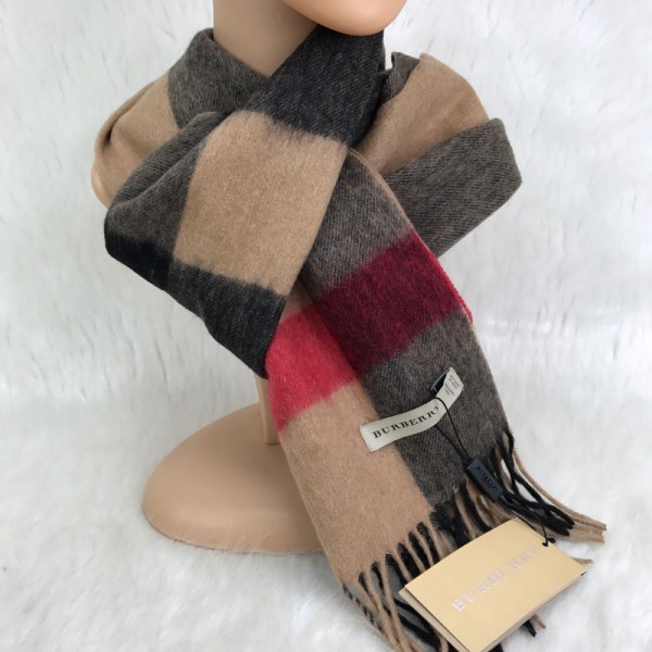 Burberry 100% Cashmere Scarf New Cream