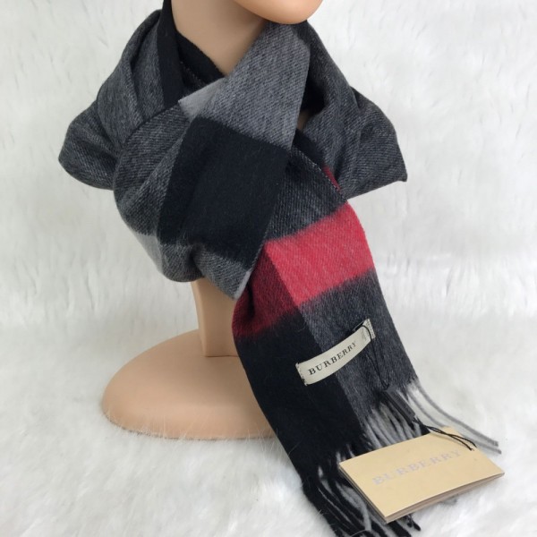 Burberry 100% Cashmere Scarf Black-Smoked 