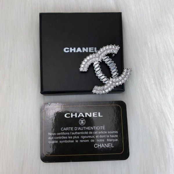 Chanel Brooche No 2