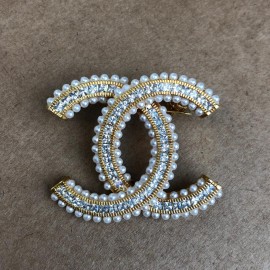 Chanel Brooche No 4