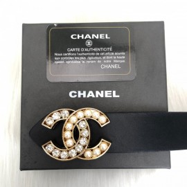 Chanel Pearl Special Cristal