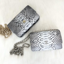 Chanel (woc) Match Classic Python Black Silver