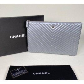 Chanel clutch mini size product size: 27 x 20 -4