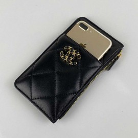 Chanel 19 Phone & Card Holder2