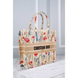 CHRISTIAN DIOR - Book Tote 21