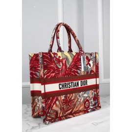 CHRISTIAN DIOR - Book Tote 8