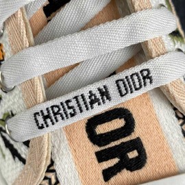 Christian Dior Walk's Dior Floral Sneaker2