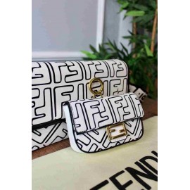 Fendi Baguette Bag 4