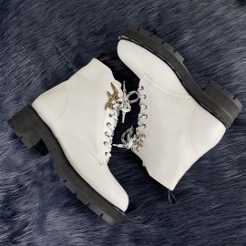 Fendi FFreedom Biker-Style Ankle Boots White 