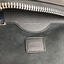 Givenchy Antigona Medium Size