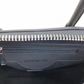 Givenchy Antigona Medium Size