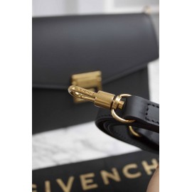 GIVENCHY - Medium GV3 Bag 3