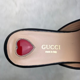 Gucci Princetown Leather Slippers