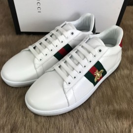 Gucci Sneaker White Bee