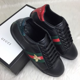 Gucci Sneaker Black Bee