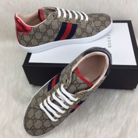 Gucci Sneaker Supreme Classic Dark