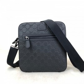 Gucci Supreme Messenger Limited Leader