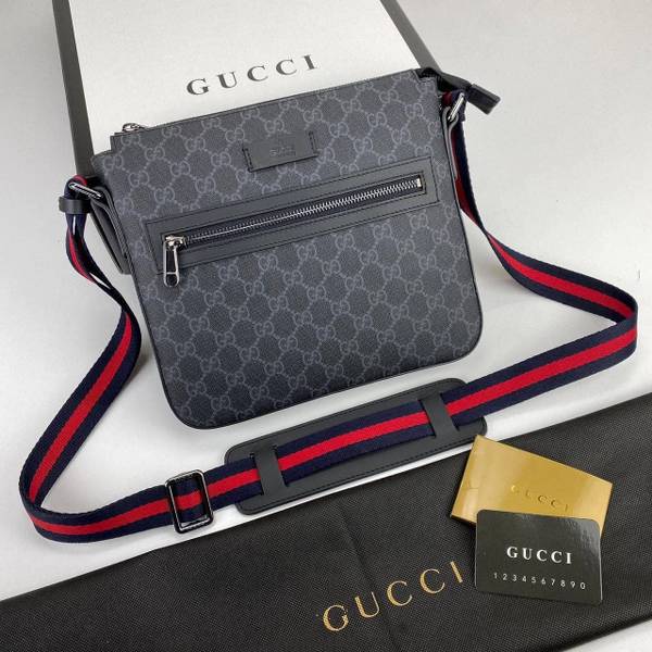 Gucci Courrier Messenger Supreme 1