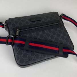 Gucci Courrier Messenger Supreme 1