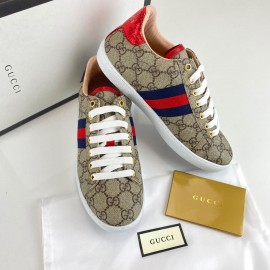 Gucci Supreme women Sneaker genuine leather 