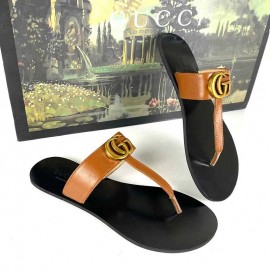 Gucci Leather Thong Sandal 