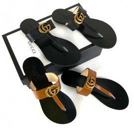 Gucci Leather Thong Sandal 