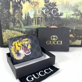 Gucci Bi-Fold Coin Wallet 1