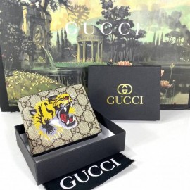 Gucci Bi-Fold Coin Wallet 3