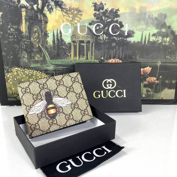 Gucci Bi-Fold Coin Wallet 5