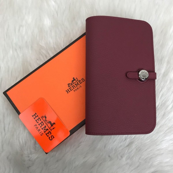 Hermes Dogon Wallet Damson Color