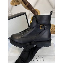 Gucci boots B2