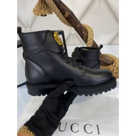 Gucci boots B2