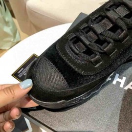 İthal Chanel CC Logo Velvet & Calfskin Sneaker