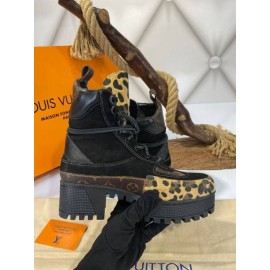 Louis vuitton Leopard print boots