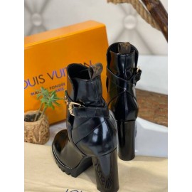 Louis Vuitton star trail ankle boots  b-6