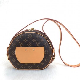 Louis Vuitton Boite Chapeau Souple Brown