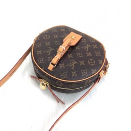 Louis Vuitton Boite Chapeau Souple Brown