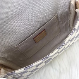 Louis Vuitton Favorite PM small size white