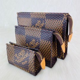 Louis Vuitton LV² COLLECTİON series Toiletry Pouch 26