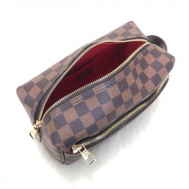 Louis Vuitton Toiletry Set Brown Frame 