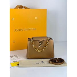 Louis voitton bag m 7