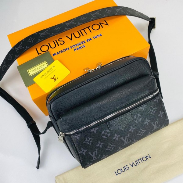 Louis Vuitton Outdoor Messenger Canvas Blc Gry Logo