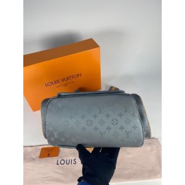 Louis Vuitton Trio unisex bacpack 2