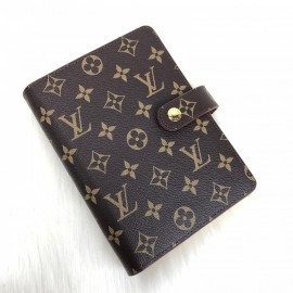 Louis Vuitton Agenda Classic