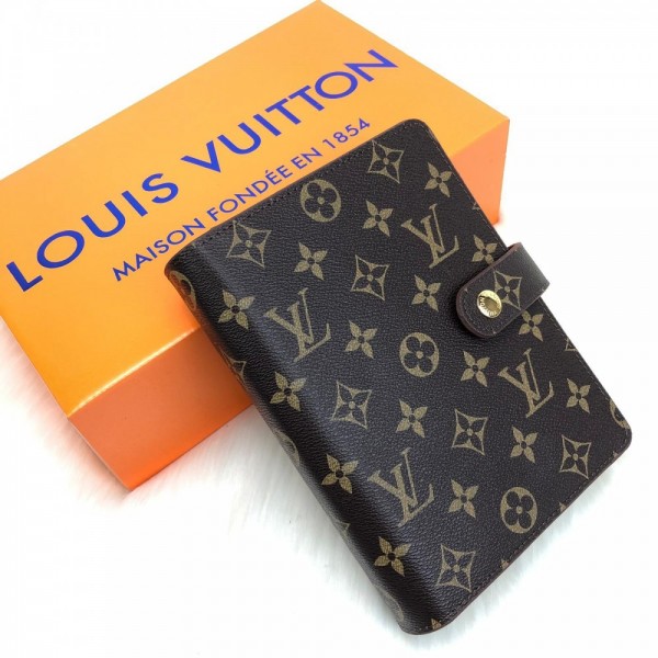 Louis Vuitton Agenda Classic