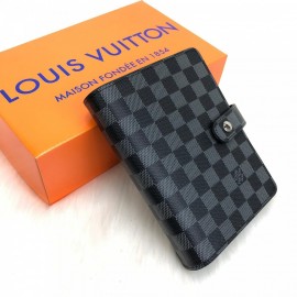 Louis Vuitton Agenda Damier Graphite