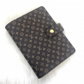 Louis Vuitton Agenda Special