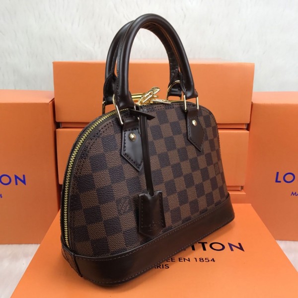 Louis Vuitton Alma D Model Damier