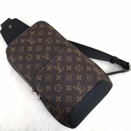 Louis Vuitton Avenue Sling Classic